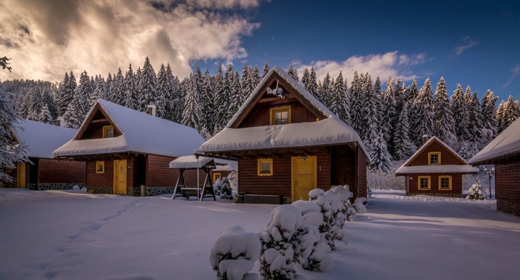 Chalupky Pred Bielym Hotel Liptovský Ján Esterno foto